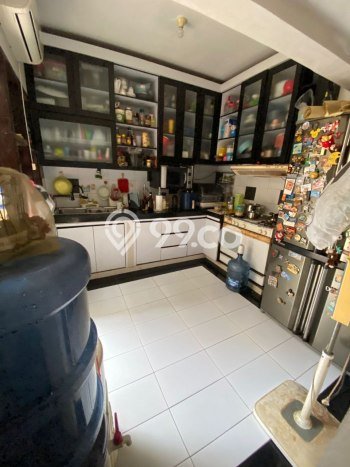 Dijual Cepat Rumah Favorit Siap Huni LB 120m2 di Rungkut, Surabaya Dijual Cepat Rumah Favorit Siap Huni LB 120m2 di Rungkut, Surabaya