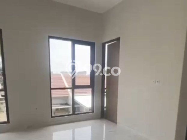 Dijual Rumah 3 Kamar Lokasi Ideal Bagus dan Strategis di Pakal Dijual Rumah 3 Kamar Lokasi Ideal Bagus dan Strategis di Pakal