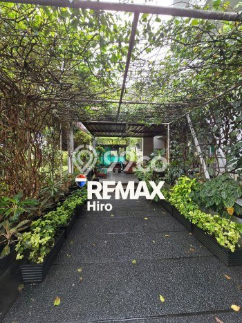For Sale! Premium House LT 1078m2 Desain Elegan di Kemang Pratama For Sale! Premium House LT 1078m2 Desain Elegan di Kemang Pratama