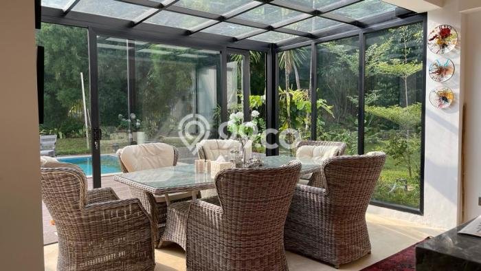 Rumah Elit Modern Tanpa Renovasi di Bintaro Jakarta Selatan Rumah Elit Modern Tanpa Renovasi di Bintaro Jakarta Selatan