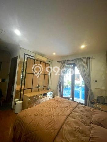 Dijual Rumah Mewah Megah Dengan View Eksklusif di Pondok Indah, Jakarta Selatan Dijual Rumah Mewah Megah Dengan View Eksklusif di Pondok Indah, Jakarta Selatan
