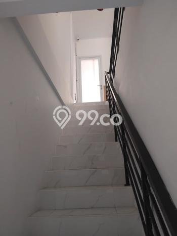 Unit Ruko Dijual di Tangerang LT 54m2 & LB 100m2 Unit Ruko Dijual di Tangerang LT 54m2 & LB 100m2