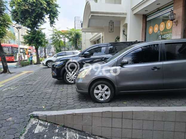 Lokasi Strategis! Dijual Komersial Bisnis di Kebayoran Baru, Jakarta Selatan Kondisi Baik Lokasi Strategis! Dijual Komersial Bisnis di Kebayoran Baru, Jakarta Selatan Kondisi Baik