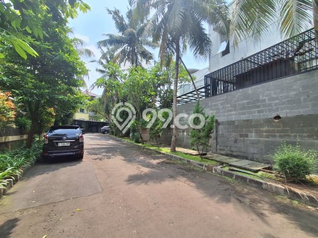 Hunian Mewah LB 1300m2 Siap Huni Desain Elegan di Sektor 8 - Bintaro, Tangerang Selatan Hunian Mewah LB 1300m2 Siap Huni Desain Elegan di Sektor 8 - Bintaro, Tangerang Selatan