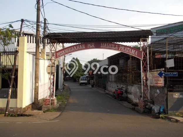 Jual Rumah Bagus Siap Huni LB 250m2 di Pesanggrahan, Jakarta Selatan Jual Rumah Bagus Siap Huni LB 250m2 di Pesanggrahan, Jakarta Selatan