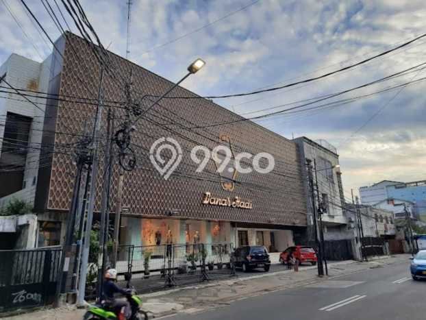 Komersial Paling Dicari LB 686m2 Dijual di Senen Komersial Paling Dicari LB 686m2 Dijual di Senen