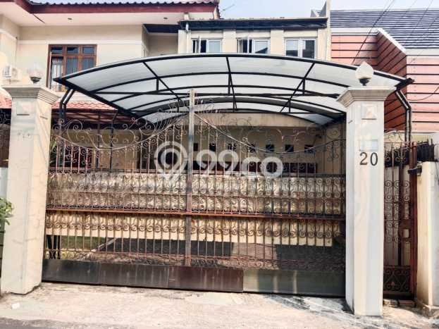 For Sale! Luxury House LT 509m2 Desain Elegan di Pejaten For Sale! Luxury House LT 509m2 Desain Elegan di Pejaten