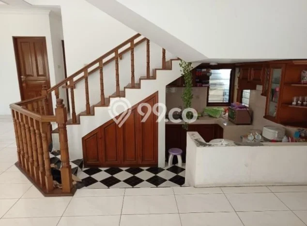 Rumah Eksklusif Siap Huni LT 518m2 di Cinere, Depok Rumah Eksklusif Siap Huni LT 518m2 di Cinere, Depok