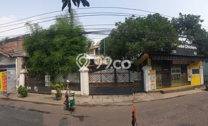 Jual Rumah Mewah Megah Dengan View Eksklusif di Srengseng, Jakarta Barat Jual Rumah Mewah Megah Dengan View Eksklusif di Srengseng, Jakarta Barat