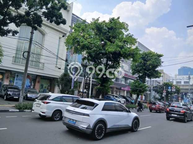Lokasi Strategis! Dijual Komersial Bisnis di Kebayoran Baru, Jakarta Selatan Kondisi Baik Lokasi Strategis! Dijual Komersial Bisnis di Kebayoran Baru, Jakarta Selatan Kondisi Baik