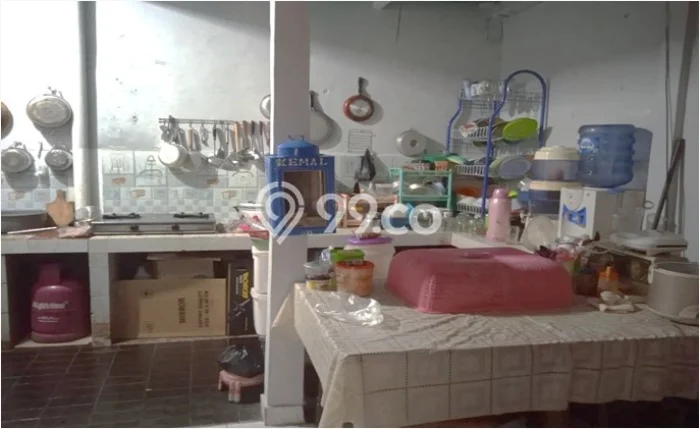 Jual Rumah Bagus Siap Huni LB 250m2 di Beji, Depok Jual Rumah Bagus Siap Huni LB 250m2 di Beji, Depok