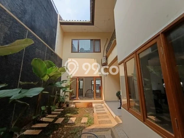Rumah Eksklusif Siap Huni LT 518m2 di Cinere, Depok Rumah Eksklusif Siap Huni LT 518m2 di Cinere, Depok
