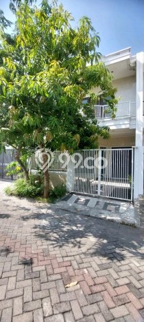 Jual Rumah Eksklusif 3 KT di Babatan, Surabaya Jual Rumah Eksklusif 3 KT di Babatan, Surabaya