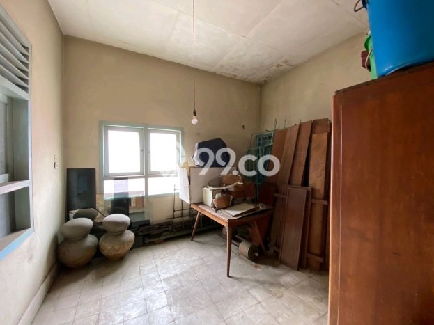 Unit Komersial Dijual di Tegalsari Surabaya Luas Tanah 521m2, Luas Bangunan 1042m2 Unit Komersial Dijual di Tegalsari Surabaya Luas Tanah 521m2, Luas Bangunan 1042m2
