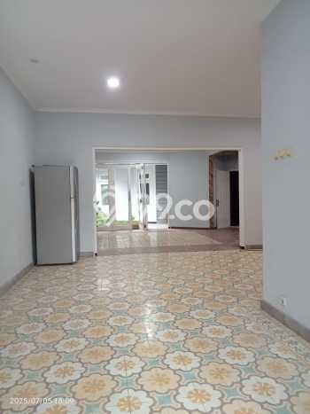 Hunian Eksklusif Siap Huni LT 300m2 di Rungkut, Surabaya Hunian Eksklusif Siap Huni LT 300m2 di Rungkut, Surabaya