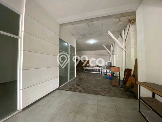 Unit Komersial Dijual di Tegalsari Surabaya Luas Tanah 521m2, Luas Bangunan 1042m2 Unit Komersial Dijual di Tegalsari Surabaya Luas Tanah 521m2, Luas Bangunan 1042m2