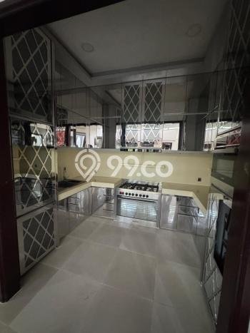 Disewakan Segera Rumah Kondisi Bagus di Kawasan Wiyung, Surabaya Disewakan Segera Rumah Kondisi Bagus di Kawasan Wiyung, Surabaya