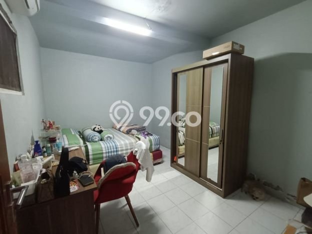 Jual Rumah Mewah Elegan Dengan View Eksklusif di Manyar, Surabaya Jual Rumah Mewah Elegan Dengan View Eksklusif di Manyar, Surabaya