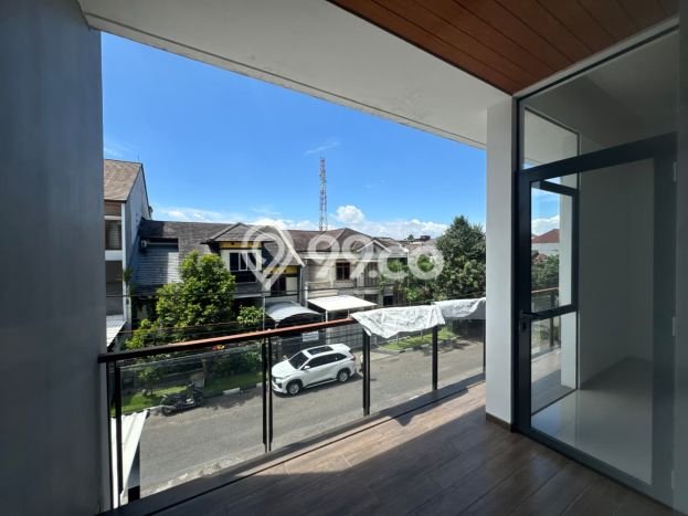 Rumah Elit Modern Siap Huni di Mekar Wangi Bandung Rumah Elit Modern Siap Huni di Mekar Wangi Bandung
