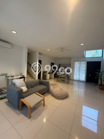 Dijual Rumah Mewah Exclusive di Cakung, Jakarta Timur Dijual Rumah Mewah Exclusive di Cakung, Jakarta Timur