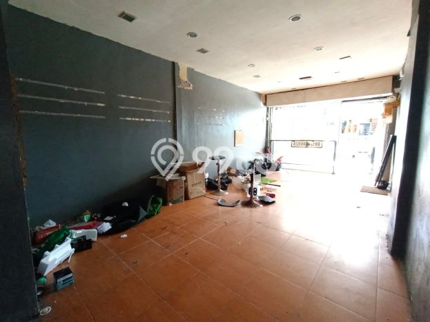 Ruko disewakan di Kuta Badung dengan luas bangunan 114m2 Ruko disewakan di Kuta Badung dengan luas bangunan 114m2