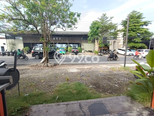 Unit Komersial Tersedia di Kerobokan Spesifikasi LB 63m2 Unit Komersial Tersedia di Kerobokan Spesifikasi LB 63m2