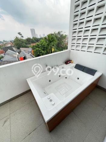 Rumah Elit Modern Tanpa Renovasi di Bintaro Tangerang Selatan Rumah Elit Modern Tanpa Renovasi di Bintaro Tangerang Selatan