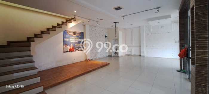 Dijual! Komersial di Graha Raya Bintaro Tangerang Selatan LT 110m2 / LB 140m2 Kawasan Bisnis Dijual! Komersial di Graha Raya Bintaro Tangerang Selatan LT 110m2 / LB 140m2 Kawasan Bisnis