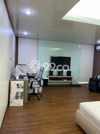 Dijual Rumah Mewah Megah Dengan View Cantik di Surabaya Kota, Surabaya Dijual Rumah Mewah Megah Dengan View Cantik di Surabaya Kota, Surabaya
