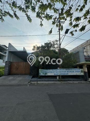 Dijual Rumah Mewah Megah Dengan View Cantik di Surabaya Kota, Surabaya Dijual Rumah Mewah Megah Dengan View Cantik di Surabaya Kota, Surabaya