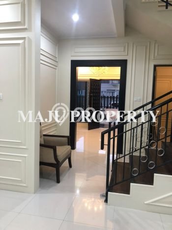 Rumah Luxury Modern Tanpa Renovasi di Citra Grand Jakarta Timur Rumah Luxury Modern Tanpa Renovasi di Citra Grand Jakarta Timur