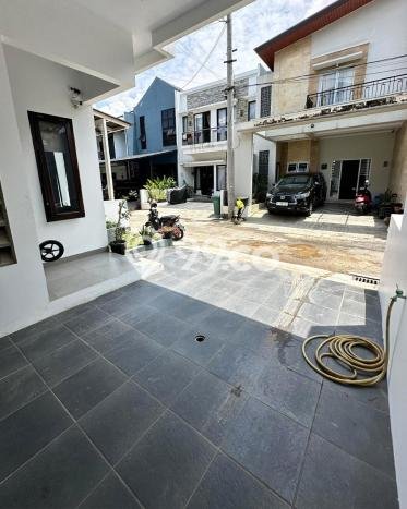 Rumah Strategis Minimalis Lb 140m2 di Jagakarsa, Jakarta Selatan Rumah Strategis Minimalis Lb 140m2 di Jagakarsa, Jakarta Selatan