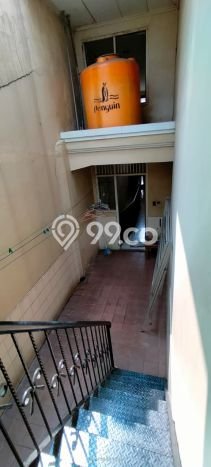 Jual Rumah Mewah Elegan Dengan View Eksklusif di Pulomas, Jakarta Timur Jual Rumah Mewah Elegan Dengan View Eksklusif di Pulomas, Jakarta Timur