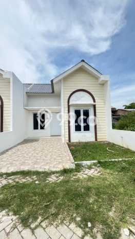 Jual Rumah Harga Miring Medan Sunggal Punya 2 Kamar & LT 90m2 Jual Rumah Harga Miring Medan Sunggal Punya 2 Kamar & LT 90m2