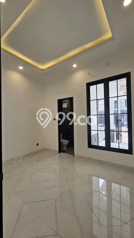 Dijual Rumah Premium dengan Fasilitas Sekitar Lengkap di Sukolilo, Surabaya Dijual Rumah Premium dengan Fasilitas Sekitar Lengkap di Sukolilo, Surabaya