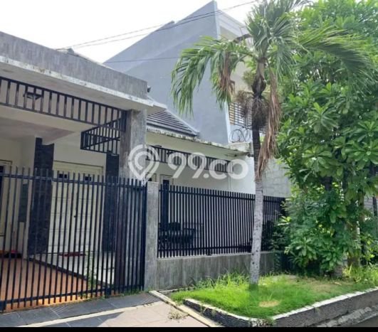 Dijual Hunian Rumah Nyaman 4 Kamar di Surabaya Kota, Surabaya Dijual Hunian Rumah Nyaman 4 Kamar di Surabaya Kota, Surabaya