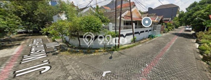 For Sale! Luxury House LT 261m2 Desain Elegan di Surabaya Kota For Sale! Luxury House LT 261m2 Desain Elegan di Surabaya Kota