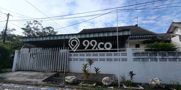 Disewakan Segera Rumah Kondisi Baik di Kawasan Waru, Sidoarjo Disewakan Segera Rumah Kondisi Baik di Kawasan Waru, Sidoarjo