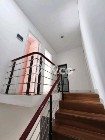 For Sale Rumah Elit Exclusive di Sambikerep, Surabaya For Sale Rumah Elit Exclusive di Sambikerep, Surabaya