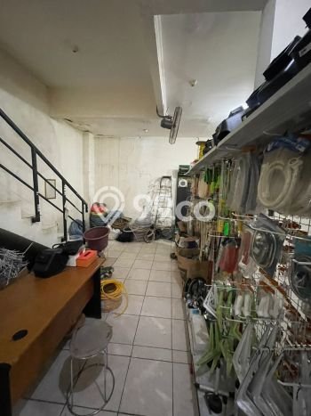 Ruko Bagus LT 56m2 LB 168m2 Dijual di BSD Tangerang Selatan Ruko Bagus LT 56m2 LB 168m2 Dijual di BSD Tangerang Selatan