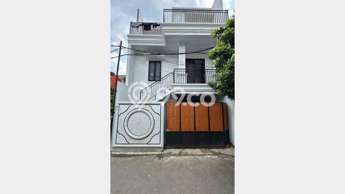 For Sale Rumah 3 Kamar Lokasi Strategis Bagus dan Strategis di Jagakarsa For Sale Rumah 3 Kamar Lokasi Strategis Bagus dan Strategis di Jagakarsa