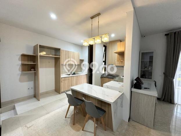 Lokasi strategis! Rumah siap huni disewakan di BSD LB 220m2 Lokasi strategis! Rumah siap huni disewakan di BSD LB 220m2