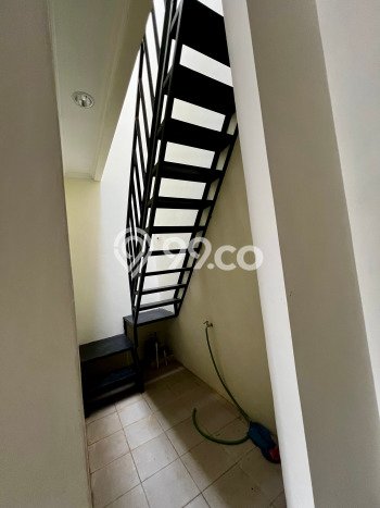Ready to Use! Premium House LT 105m2 Desain Elegan di Gading Serpong Ready to Use! Premium House LT 105m2 Desain Elegan di Gading Serpong