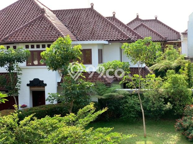 For Sale Rumah Elit Exclusive di Ciputat, Tangerang Selatan For Sale Rumah Elit Exclusive di Ciputat, Tangerang Selatan