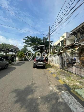 For Sale Rumah Mewah Exclusive di Pamulang, Tangerang Selatan For Sale Rumah Mewah Exclusive di Pamulang, Tangerang Selatan