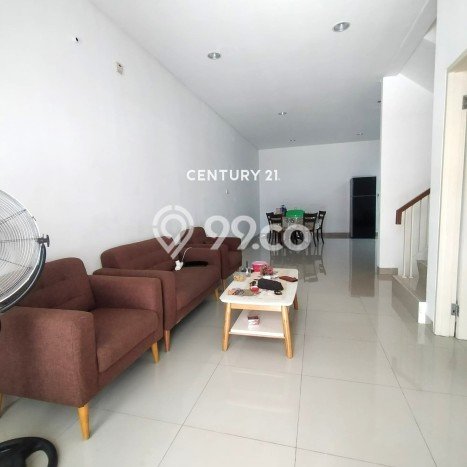 Rumah Minimalis 4 KT di BSD City Tangerang Rumah Minimalis 4 KT di BSD City Tangerang