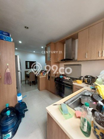 Rumah Luas Asri 3 KT Siap Pakai di Bintaro Tangerang Selatan Rumah Luas Asri 3 KT Siap Pakai di Bintaro Tangerang Selatan