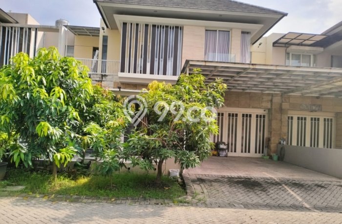 Siap Huni Rumah Mewah 5 Kamar di Wiyung Dekat ke Mana Pun Siap Huni Rumah Mewah 5 Kamar di Wiyung Dekat ke Mana Pun