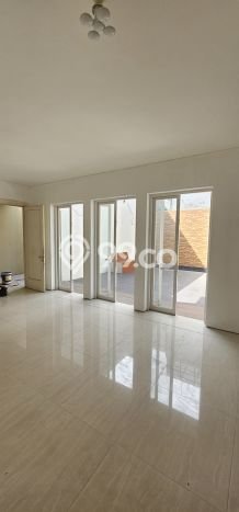 Rumah Bagus Siap Pakai Di Wiyung Luas 350m2 Aman Rumah Bagus Siap Pakai Di Wiyung Luas 350m2 Aman