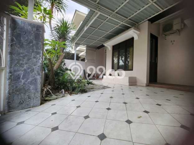 Disewakan Rumah Konsep Modern di Citraland Surabaya dengan 3 Kamar Disewakan Rumah Konsep Modern di Citraland Surabaya dengan 3 Kamar